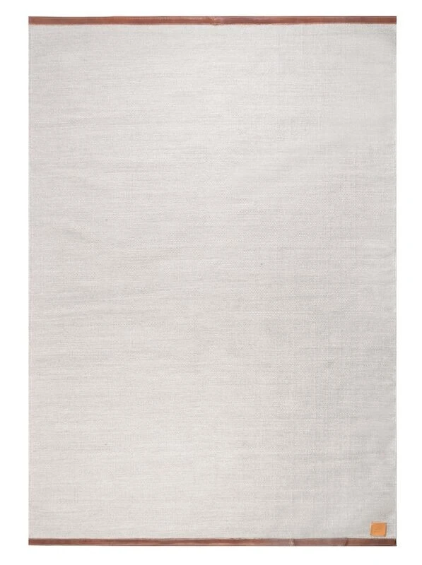 Fanni K Luoto Villamatto 140x200 Cm Harmaa 1 Fanni K Luoto Villamatto 140x200 Cm Harmaa