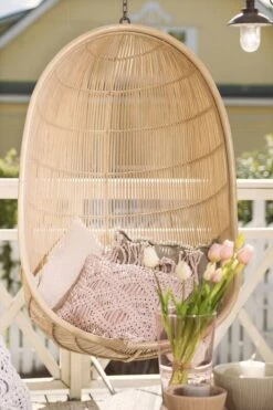 Fanni K Lempi Riipputuoli Luonnonväri