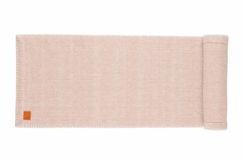 Fanni K Tikki Kaitaliina 35x140 Cm Roosa 2 Fanni K Tikki Kaitaliina 35x140 Cm Roosa - Image 2