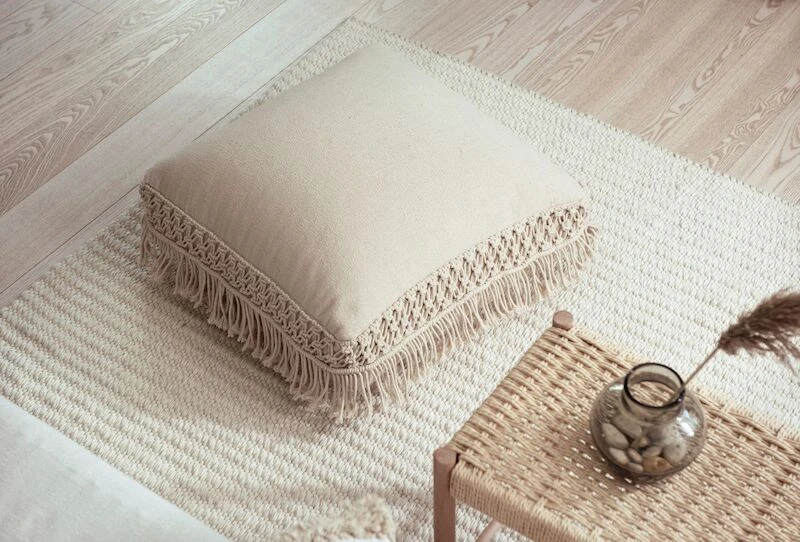 Fanni K Macrame Lattiatyyny 60x60 Cm Luonnonvalkoinen 1 Fanni K Macrame Lattiatyyny 60x60 Cm Luonnonvalkoinen