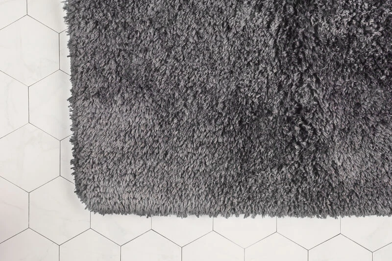 4Living Solid Kylpyhuonematto 50x80 Cm Harmaa 3 4Living Solid Kylpyhuonematto 50x80 Cm Harmaa - Image 3