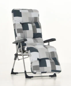 4Living Baden Baden Tuoli+pehmuste, Hopea Siniharmaa 8 4Living Baden Baden Tuoli+pehmuste, Hopea Siniharmaa -Yleinen Kotikauppa 602492 291322 1 0