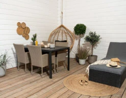 House Nordic Asta 4-hengen Ruokailuryhmä Musta/luonnonväri 8 House Nordic Asta 4-hengen Ruokailuryhmä Musta/luonnonväri -Yleinen Kotikauppa Asta 4 hengen ruokailuryhma web 7