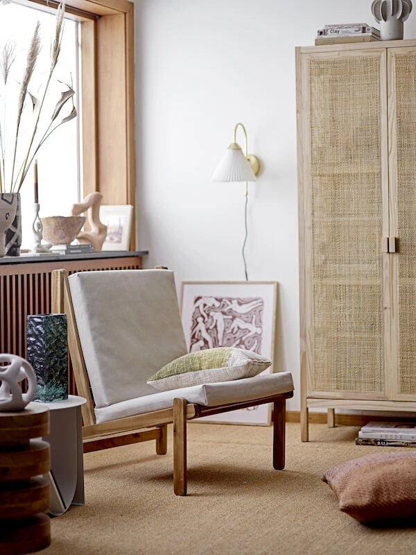 Bloomingville Firdes Seinävalaisin Messinki/valkoinen 1 Bloomingville Firdes Seinävalaisin Messinki/valkoinen