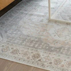 Daalia Viskoosimatto 160x230 Cm Harmaa/ruskea 11 Daalia Viskoosimatto 160x230 Cm Harmaa/ruskea -Yleinen Kotikauppa Daalia viskoosimatto ruskea harmaa miljoossa web 14