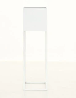 Pihka Kukkateline Valkoinen Metalli 9 Pihka Kukkateline Valkoinen Metalli -Yleinen Kotikauppa Designlink Pihka kukkateline valkoinen metalli642504 4 0