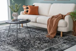 Elise Viskoosimatto 140x200 Cm Musta -Yleinen Kotikauppa Elise viskoosimatto musta miljoossa web 11