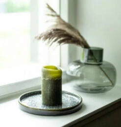 Fanni K Ilma Maljakko Harmaa 16cm -Yleinen Kotikauppa Fanni K Ilma vaasi harmaa 16cm miljoo