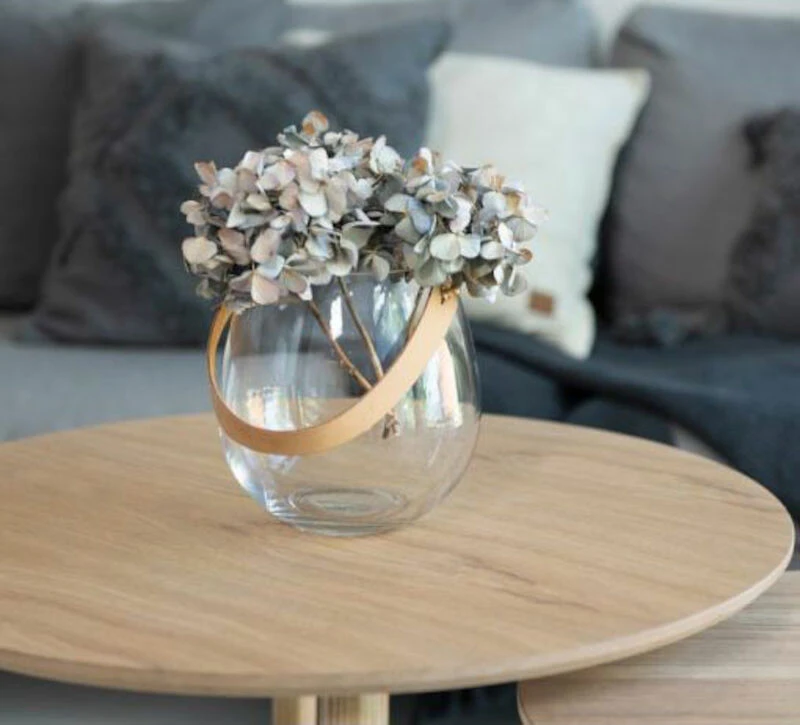 Fanni K Lampi Maljakko Nahkakahvalla Kirkas 1 Fanni K Lampi Maljakko Nahkakahvalla Kirkas