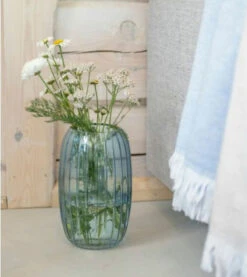 Fanni K Tyyni Maljakko Kirkas 5 Fanni K Tyyni Maljakko Kirkas -Yleinen Kotikauppa Fanni K Tyyni maljakko sininen miljoo 1