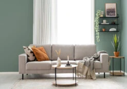 Saaga Viskoosimatto 160x230 Cm Harmaa/terra -Yleinen Kotikauppa Kairo 3 istuttava sohva hiekka hygge 10 miljoossa web 7