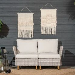 Lehdokki 2-istuttava Sohva Greige/luonnonvalkoinen 8 Lehdokki 2-istuttava Sohva Greige/luonnonvalkoinen -Yleinen Kotikauppa Lehdokki 2 istuttava sohva miljoossa web 5