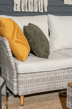 Lehdokki 2-istuttava Sohva Greige/luonnonvalkoinen 11 Lehdokki 2-istuttava Sohva Greige/luonnonvalkoinen -Yleinen Kotikauppa Lehdokki kulmasohva 2k2 greige luonnonvalk miljoossa web 21