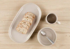 Maku Simple Ovaali Lautanen 2 Kpl 33x18x5,5 Cm Taupe