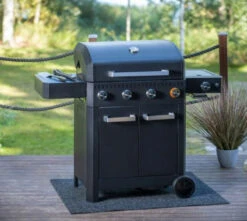 Mustang Connoisseur 4+1 Kaasugrilli Musta -Yleinen Kotikauppa Mustang Connoisseur 41 kaasugrilli musta miljoo4