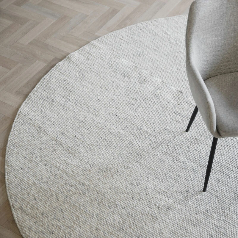 Rowico Auckland Villamatto Harmaa Pyöreä 250 Cm 5 Rowico Auckland Villamatto Harmaa Pyöreä 250 Cm - Image 5