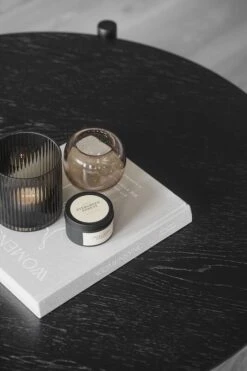 Rowico Holton Sohvapöytä Ø55 Cm Musta 11 Rowico Holton Sohvapöytä Ø55 Cm Musta -Yleinen Kotikauppa Rowico Holton sohvapoyta O50 cm musta 4