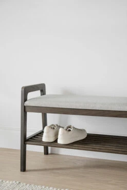 Rowico Inverness Eteispenkki Kenkätelineellä Ruskea/beige 11 Rowico Inverness Eteispenkki Kenkätelineellä Ruskea/beige -Yleinen Kotikauppa Rowico inverness penkki 75x40 ruskea beige miljoo2