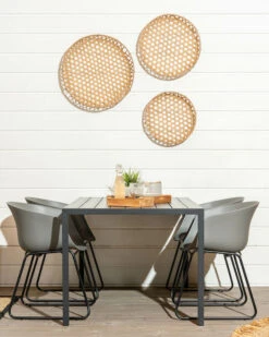 Saarni-Seattle 4-hengen Ruokailuryhmä Käsinojilla, Harmaa 8 Saarni-Seattle 4-hengen Ruokailuryhmä Käsinojilla, Harmaa -Yleinen Kotikauppa Saarni seattle 4 hengen ruokailuryhma miljoossa harmaa pete 8