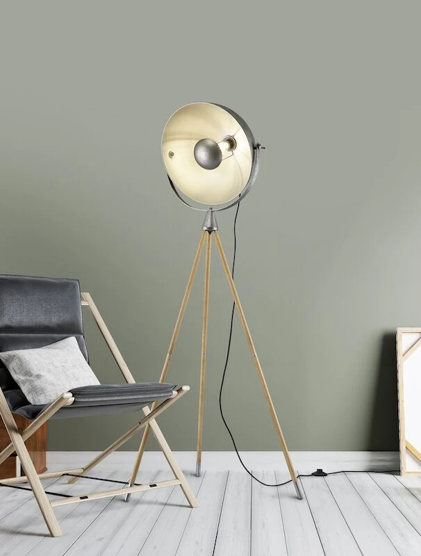 Trio Delhi Kolmijalkavalaisin Antiikkiteräs 2 Trio Delhi Kolmijalkavalaisin Antiikkiteräs - Image 2