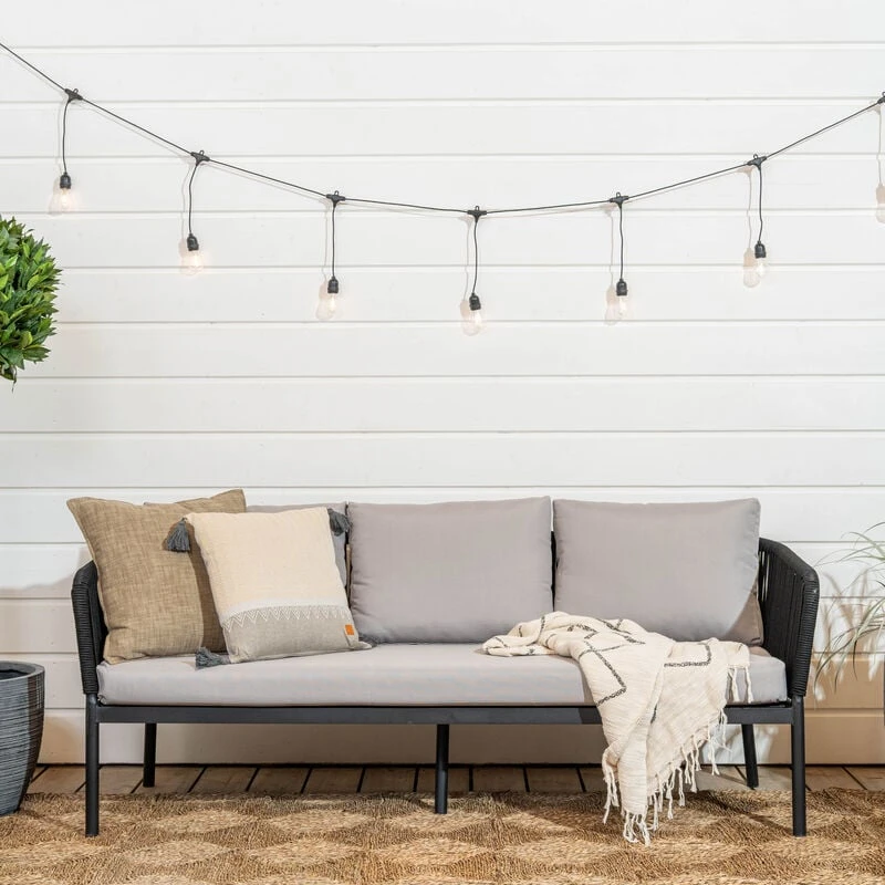 Tuohi 3-istuttava Sohva Musta/harmaa 1 Tuohi 3-istuttava Sohva Musta/harmaa