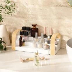 Umbra Bellwood Maustehylly 3-kerroksinen Valkoinen/luonnonväri 10 Umbra Bellwood Maustehylly 3-kerroksinen Valkoinen/luonnonväri -Yleinen Kotikauppa Umbra bellwood maustehylly 3 kerroksinen valk lv miljoo1