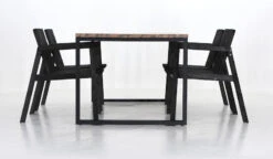 Honka-Kalho 4-hengen Ruokailuryhmä Antiikkipetsattu-musta/musta