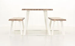 Triangel Lankku Penkkiryhmä 4-hengen Antiikkipetsattu/valkoinen 8 Triangel Lankku Penkkiryhmä 4-hengen Antiikkipetsattu/valkoinen -Yleinen Kotikauppa Veke Triangel lankku penkkiryhma 4 hengen antiikkipetsattu valkoinen 4 0