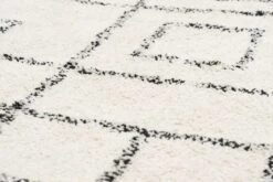 Fanni K Aura Matto 140x200 Cm Luonnonvalkoinen