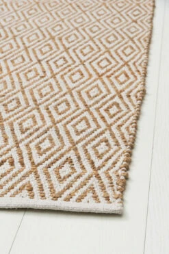 Fanni K Aulanko Matto 60x90 Cm Valkoinen 7 Fanni K Aulanko Matto 60x90 Cm Valkoinen -Yleinen Kotikauppa fannik aulanko matto valkoinen