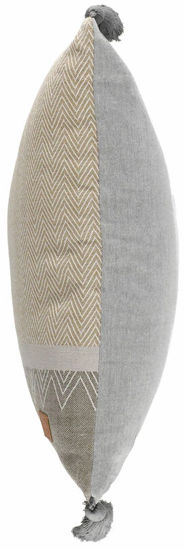 Fanni K Juuri Tyyny Vihreä 45x45cm 1 Fanni K Juuri Tyyny Vihreä 45x45cm