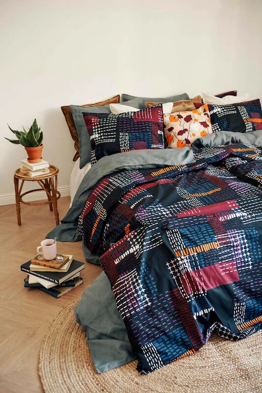 Finlayson Rakastettu Parivuoteen Pussilakanasetti 240x210+50x60 Cm Viini/oranssi 1 Finlayson Rakastettu Parivuoteen Pussilakanasetti 240x210+50x60 Cm Viini/oranssi