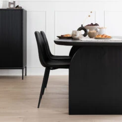 Hermanni-Stockholm 4-hengen Ruokailuryhmä Hiili/musta 8 Hermanni-Stockholm 4-hengen Ruokailuryhmä Hiili/musta -Yleinen Kotikauppa hermanni stockholm 4 hengen ruokailuryhma hiili web 25