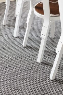 VM Carpet Honka Paperinarumatto 133 Cm Pyöreä Valkoinen/musta