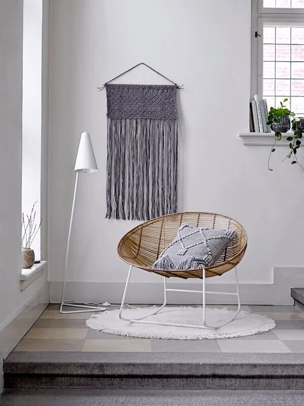 Bloomingville Villamatto Hapsuilla Pyöreä 110 Cm Luonnonväri 2 Bloomingville Villamatto Hapsuilla Pyöreä 110 Cm Luonnonväri - Image 2