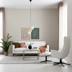 Bloomingville Shimmer Kynttilät 4 Kpl Ruskea 6 Bloomingville Shimmer Kynttilät 4 Kpl Ruskea -Yleinen Kotikauppa kaiho 3 istuttava sohva valkoinen web 2