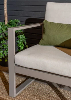 Kallas Sohvaryhmä 3+1+1 Sohvapöydällä Greige/hiekka