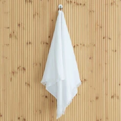 Linnea Pellava Kylpypyyhe Hapsuilla 68x140 Cm Valkoinen