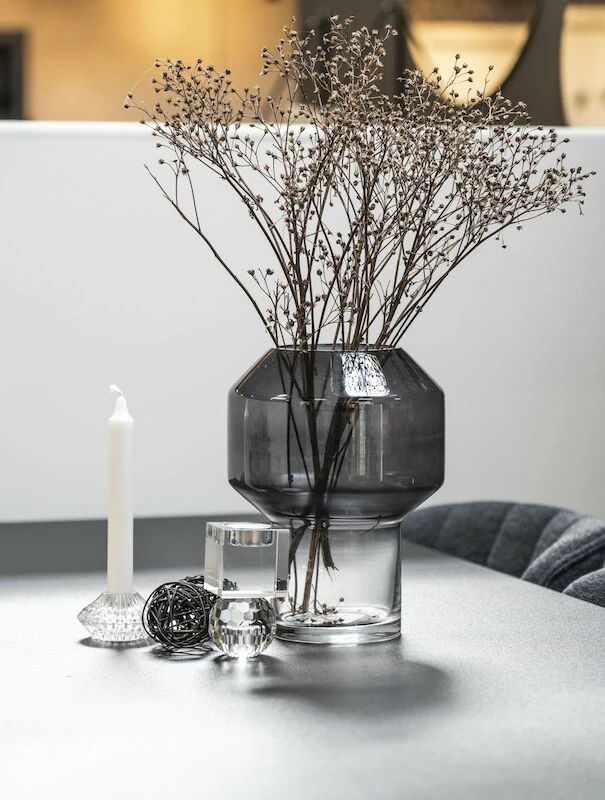 House Nordic Matera Vaasi Savulasi 3 House Nordic Matera Vaasi Savulasi - Image 3