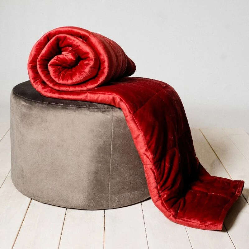 Cura Minky Painohuopa 6kg 140x200 Cm Punainen 2 Cura Minky Painohuopa 6kg 140x200 Cm Punainen - Image 2