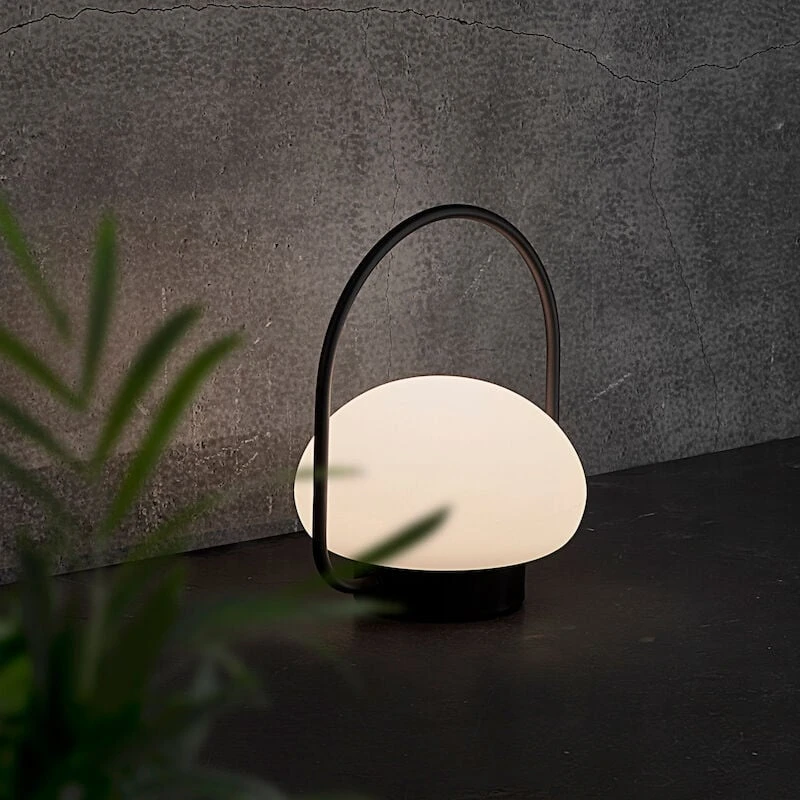 Nordlux Sponge To Go Ladattava LED-pöytävalaisin Sisä-ja Ulkokäyttöön Mu/va 1 Nordlux Sponge To Go Ladattava LED-pöytävalaisin Sisä-ja Ulkokäyttöön Mu/va