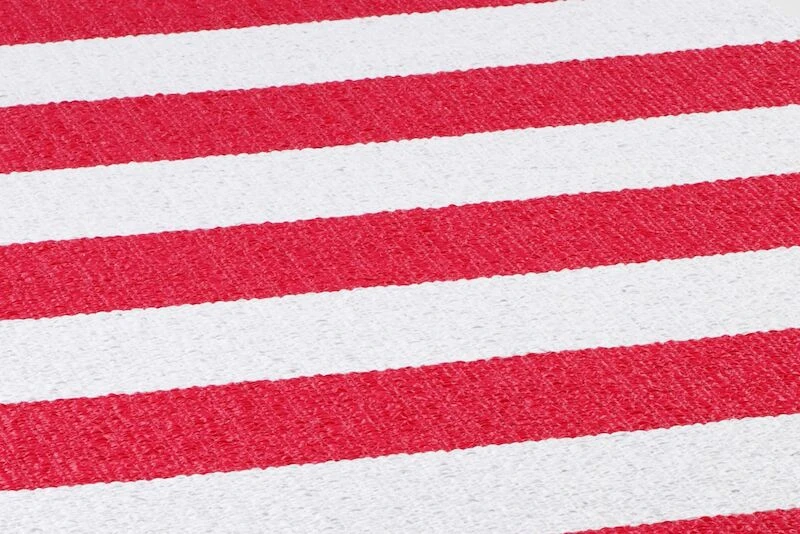 Narma Birkas Muovimatto Karmiini-valkoinen 70x350 Cm 3 Narma Birkas Muovimatto Karmiini-valkoinen 70x350 Cm - Image 3