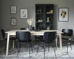 Rowico Filippa-Brent 6-hengen Ruokailuryhmä Valkoöljytty Tammi/musta