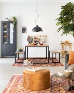 Ruska Ruokapöytä 150x100 Cm Antiikkipetsattu Harjattu Ja Lakattu Mänty/musta Met 10 Ruska Ruokapöytä 150x100 Cm Antiikkipetsattu Harjattu Ja Lakattu Mänty/musta Met -Yleinen Kotikauppa ruska 4 hengen ruokailuryhma penkeilla antiikkipetsattu musta web 7