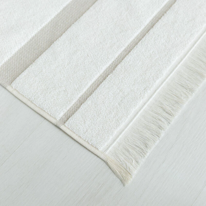 Sade Pellavasekoite Kylpypyyhe 70x140 Cm Luonnonvalkoinen/maitokahvi 1 Sade Pellavasekoite Kylpypyyhe 70x140 Cm Luonnonvalkoinen/maitokahvi