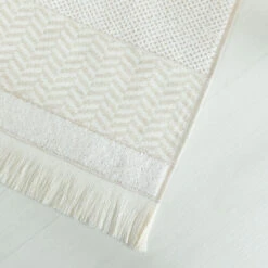 Safari Pellavasekoite Käsipyyhe 50x80 Cm Luonnonvalkoinen/maitokahvi 8 Safari Pellavasekoite Käsipyyhe 50x80 Cm Luonnonvalkoinen/maitokahvi -Yleinen Kotikauppa safari kasipyyhe 50x80 luonnonvalkoinen maitokahvi web 2