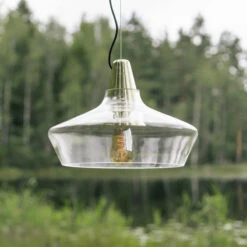 Sessak Laaka Riippuvalaisin Lasi/betoni