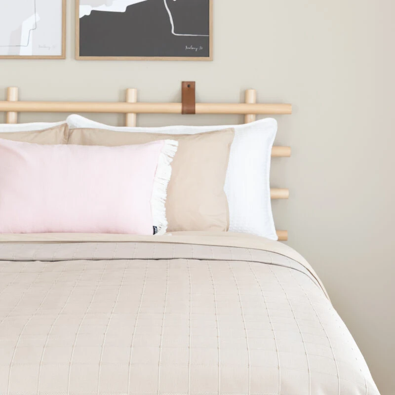 Silmu Päiväpeitto 150x260 Cm Beige 2 Silmu Päiväpeitto 150x260 Cm Beige - Image 2