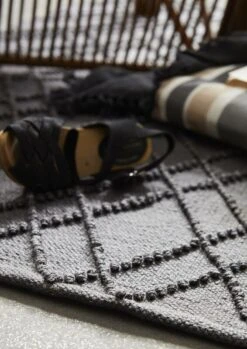 Svanefors Alma Matto 200x300 Cm Harmaa