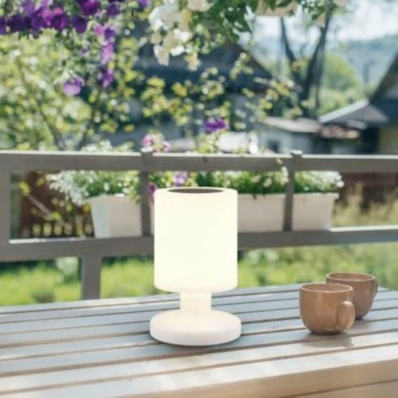 Trio Silva Aurinkokennopöytävalaisin Valkoinen Ladattava 5 Trio Silva Aurinkokennopöytävalaisin Valkoinen Ladattava - Image 5